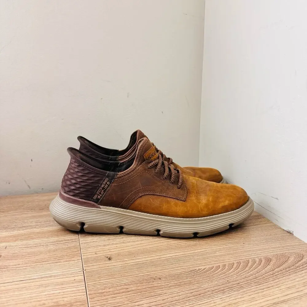 Skechers Men's Garza-Gervin Slip-ins in brown leather Size 9.5